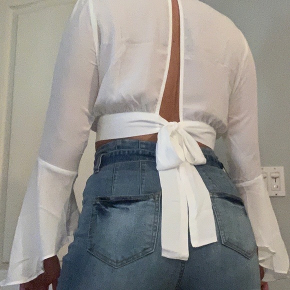 White crop top - Picture 4 of 4